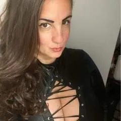 Mistressxena photo on Jungo Live