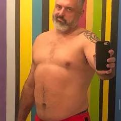 Louieb........ photo on Jungo Live