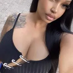 Katey photo on Jungo Live