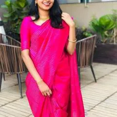 Shwetha photo on Jungo Live