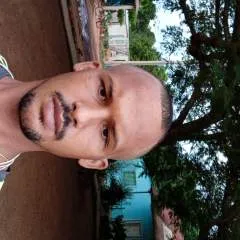 Luis photo on Jungo Live