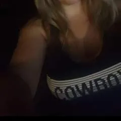 Mrblueeyesnmsfuntime photo on Jungo Live