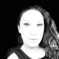 Nina Love photo on Jungo Live