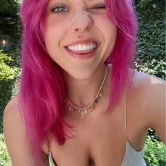 Anita photo on Jungo Live