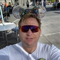 Wes photo on Jungo Live