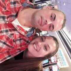 Sexybikinkycouple photo on Jungo Live