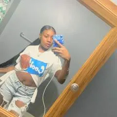 Briadoe22 photo on Jungo Live