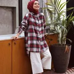 Sarah94z photo on Jungo Live