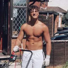 Hotoneme photo on Jungo Live