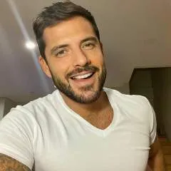 Markyhugo96 photo on Jungo Live