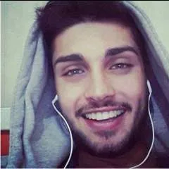 Tom.... photo on Jungo Live