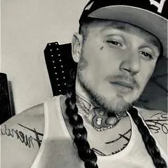 Daddio........ photo on Jungo Live