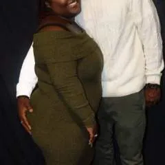 Dee photo on Jungo Live