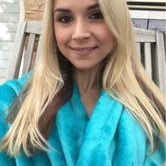 Sarah photo on Jungo Live