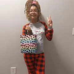 Elviranogueira11 photo on Jungo Live