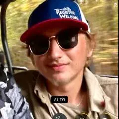 Youngrichard photo on Jungo Live