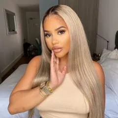 Roseolaalice photo on Jungo Live