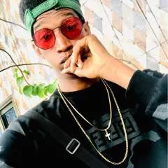 Momo photo on Jungo Live