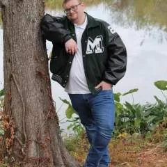 Justin M photo on Jungo Live