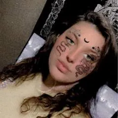 Goddess Cheyanne 👑💵🐷👸 photo on Jungo Live