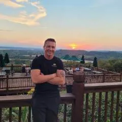 Wererockinour40s photo on Jungo Live