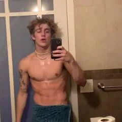 Alex photo on Jungo Live