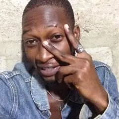 El One photo on Jungo Live