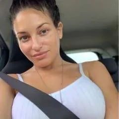 Natasha photo on Jungo Live