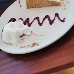 Tee photo on Jungo Live