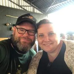 Couple O photo on Jungo Live