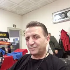 Denis photo on Jungo Live