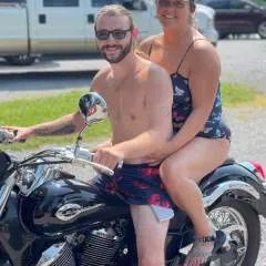 Alliandmike.... photo on Jungo Live