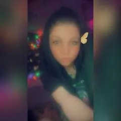 Lilredxrubyhood photo on Jungo Live