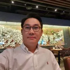 Wang Lee photo on Jungo Live