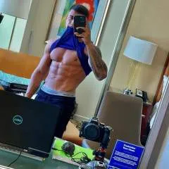 Naughtyguesvana photo on Jungo Live