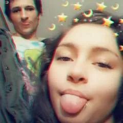 ........girly photo on Jungo Live