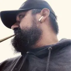 Hughsimmons photo on Jungo Live