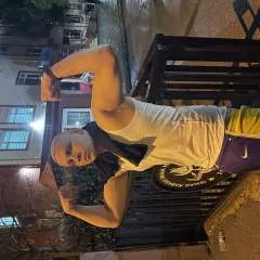 Oldwoman Lover photo on Jungo Live