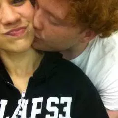 Chrisanddes photo on Jungo Live