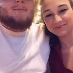 Chrisanddes photo on Jungo Live