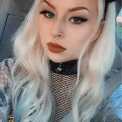 Pleasurestacie photo on Jungo Live