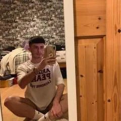 Butlersinsta photo on Jungo Live