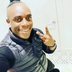 Lázaro photo on Jungo Live