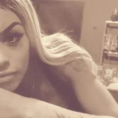 Alize Anaiyah photo on Jungo Live