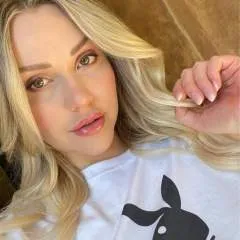 Goddess Lara photo on Jungo Live