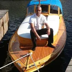 Reddo photo on Jungo Live