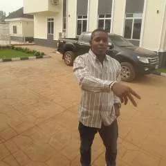 Lucas photo on Jungo Live