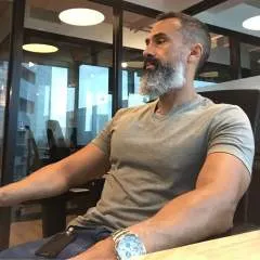 Guy........ photo on Jungo Live