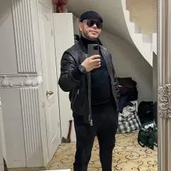 Love Your Wife photo on Jungo Live