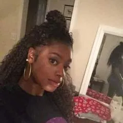 Lois 4 photo on Jungo Live